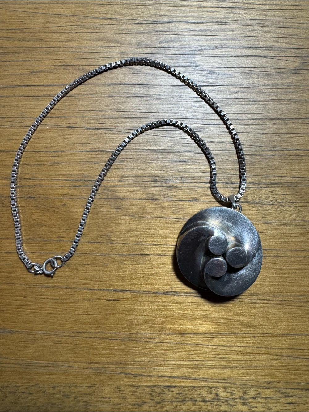 Taxco Blackened Silver Round Brooch Pendant - Picture 9 of 9